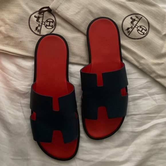 red hermes sandals